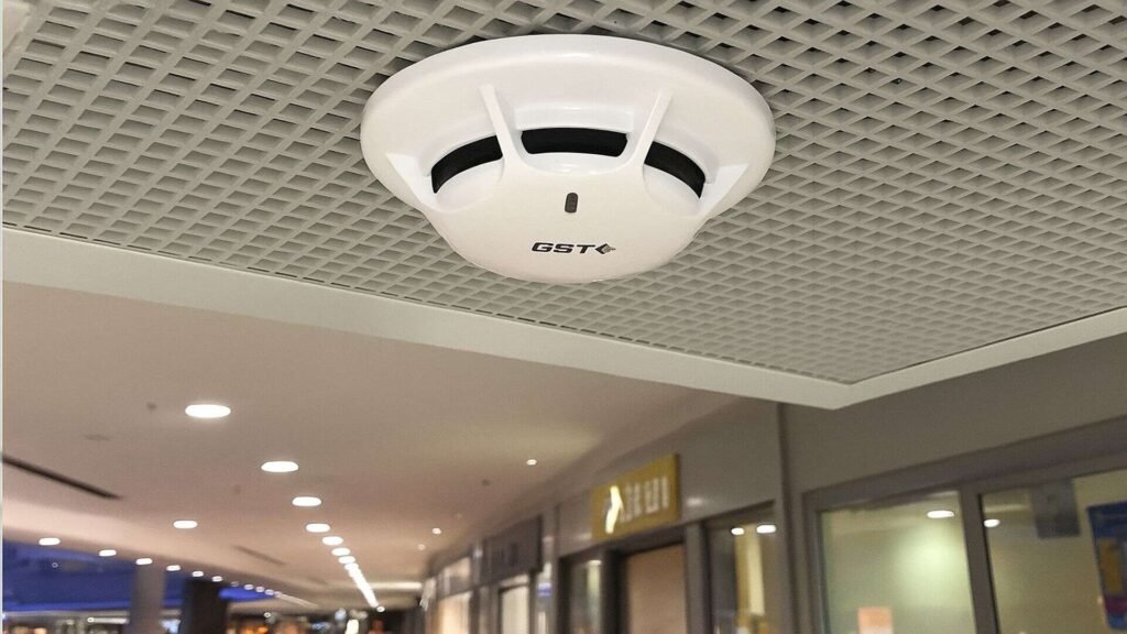 GST Conventional DC-9101E2 Fire detector