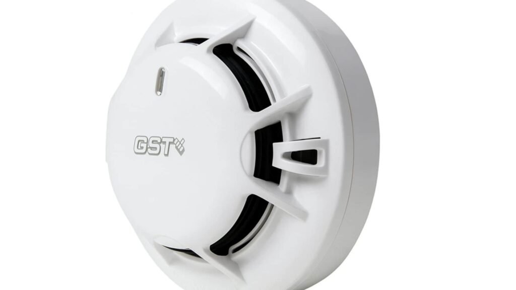 GST DC-9101E Conventional Combination Heat Photoelectric Smoke Detector